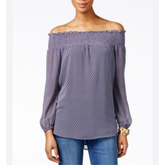 🔥🔥5 for $25🔥🔥 MK smocked Off the Shoulder long sleeve Top Size XS - Picture 1 of 10